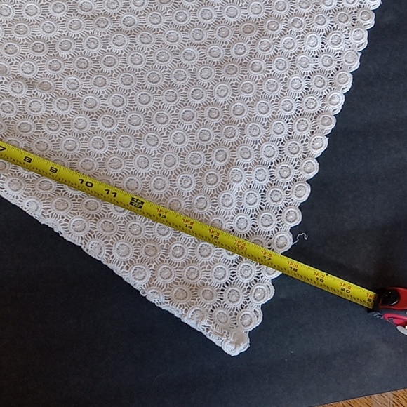 Sleeveless blouse - Picture 6 of 9